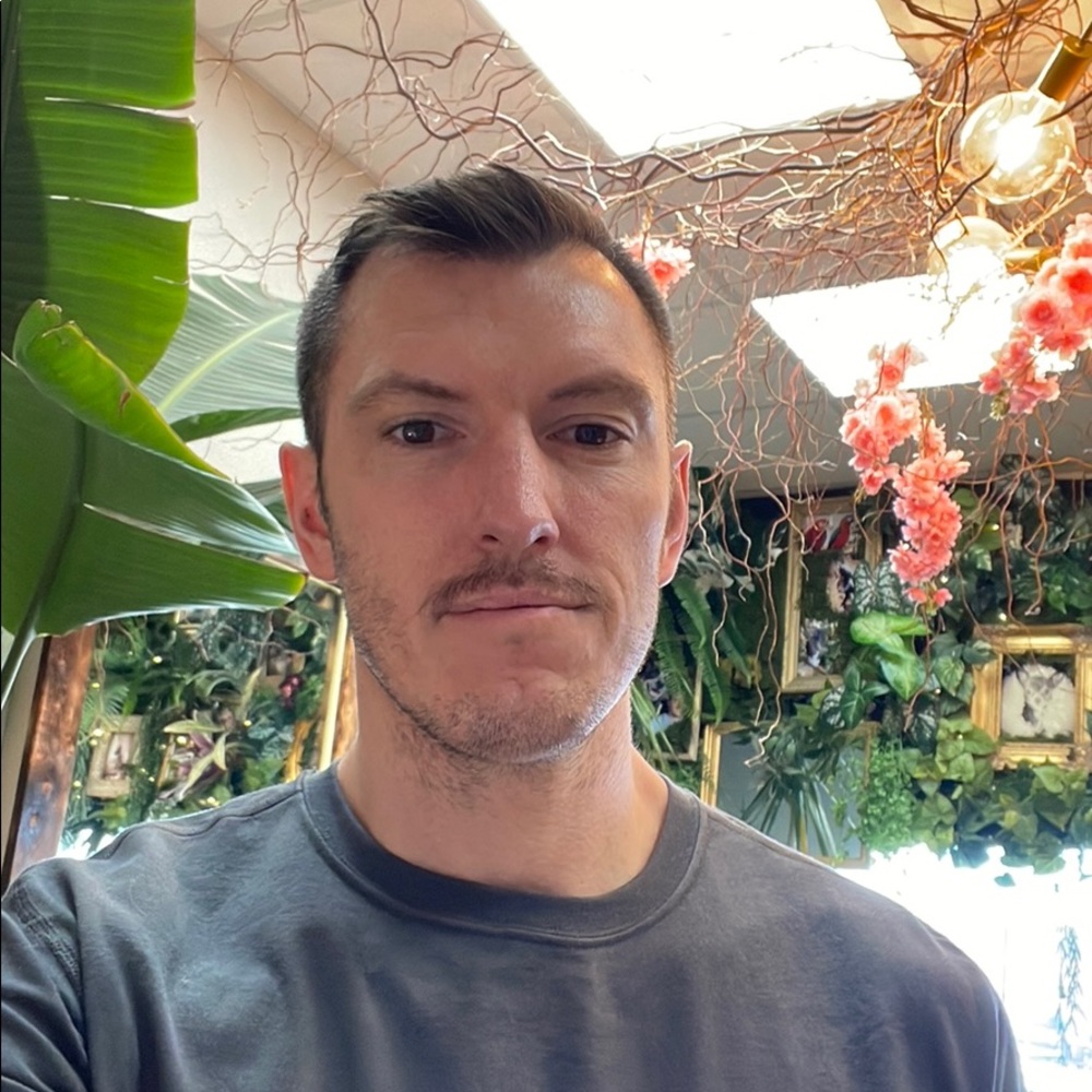 Meet your Posher, Ethan